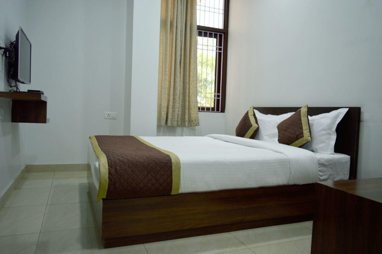 Oyo 6697 Hotel Green Lemon Джайпур Екстериор снимка